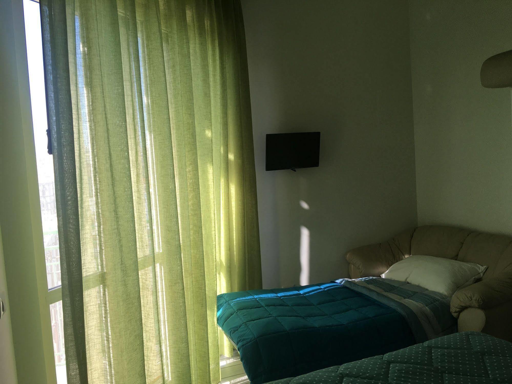 Affittacamere Floor Rentrooms 3*