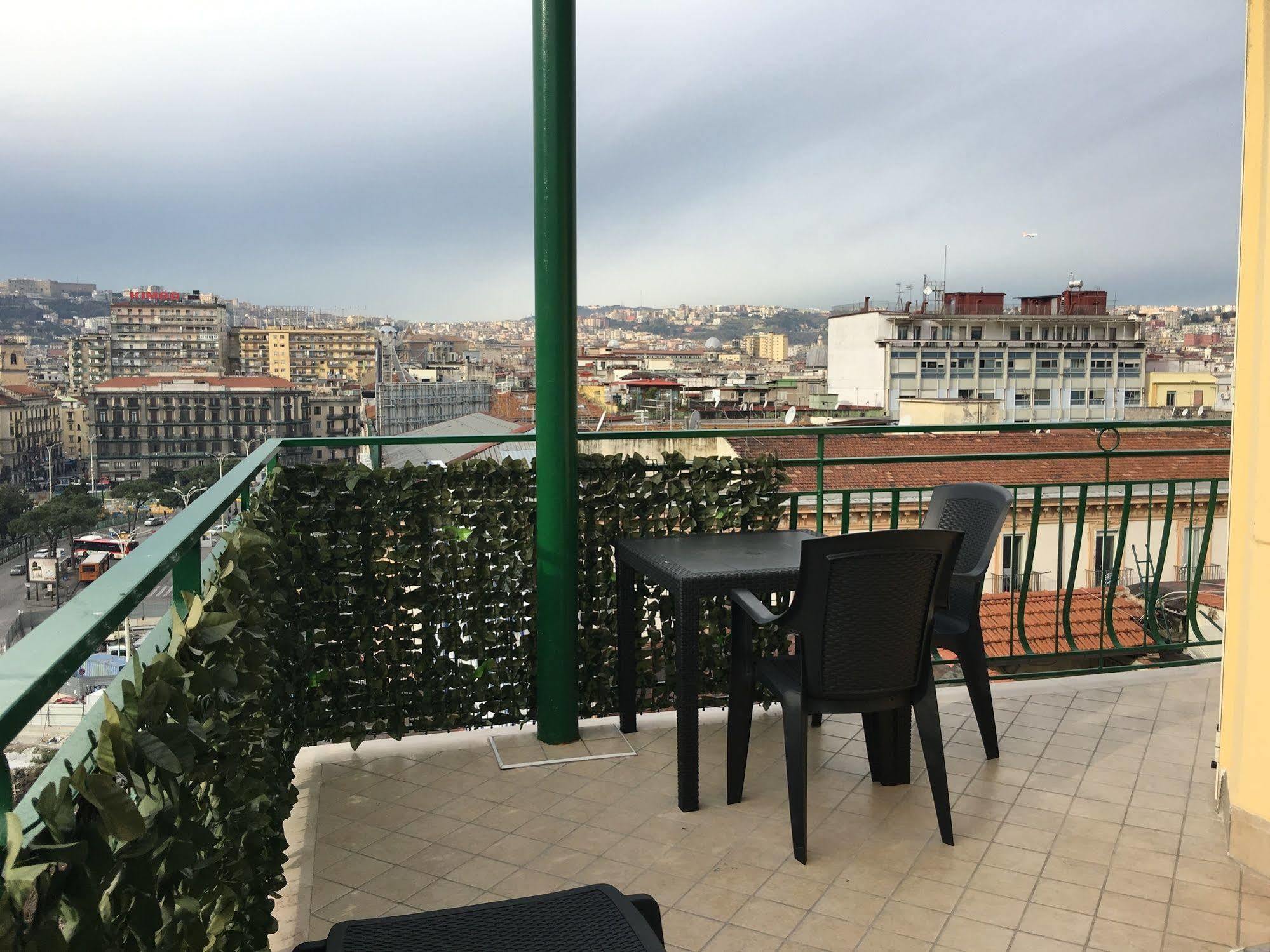 Affittacamere Floor Rentrooms Napoli